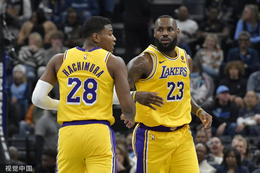 他们不仅在 他们不仅在