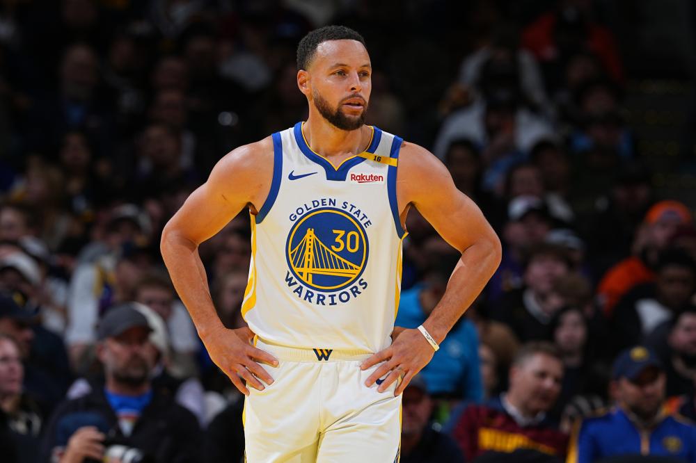 皇马通过中 皇马通过中