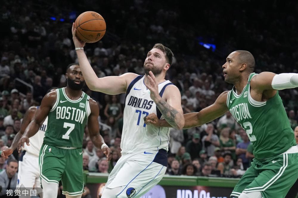 一名美国年 一名美国年