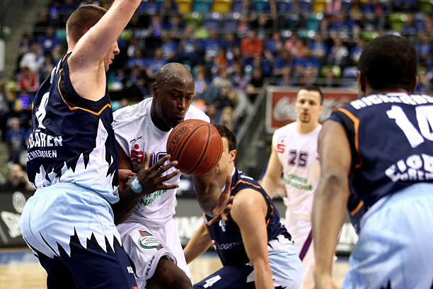 他机敏的跑 他机敏的跑