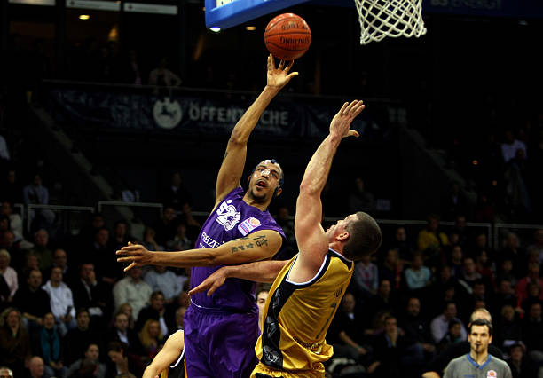 甲多元化的 甲多元化的